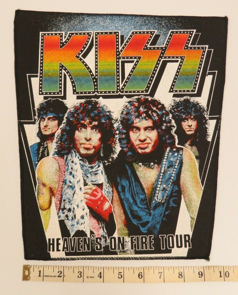 KISS BACKPATCH ANIMALIZE HEAVEN'S ON FIRE THEME - UK RELEASE 1980'S