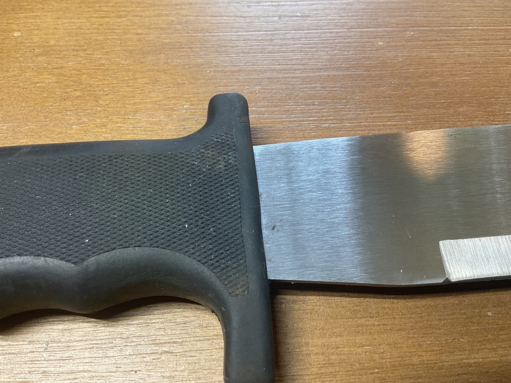 24 inch Sawback Machete with Cloth Sheath