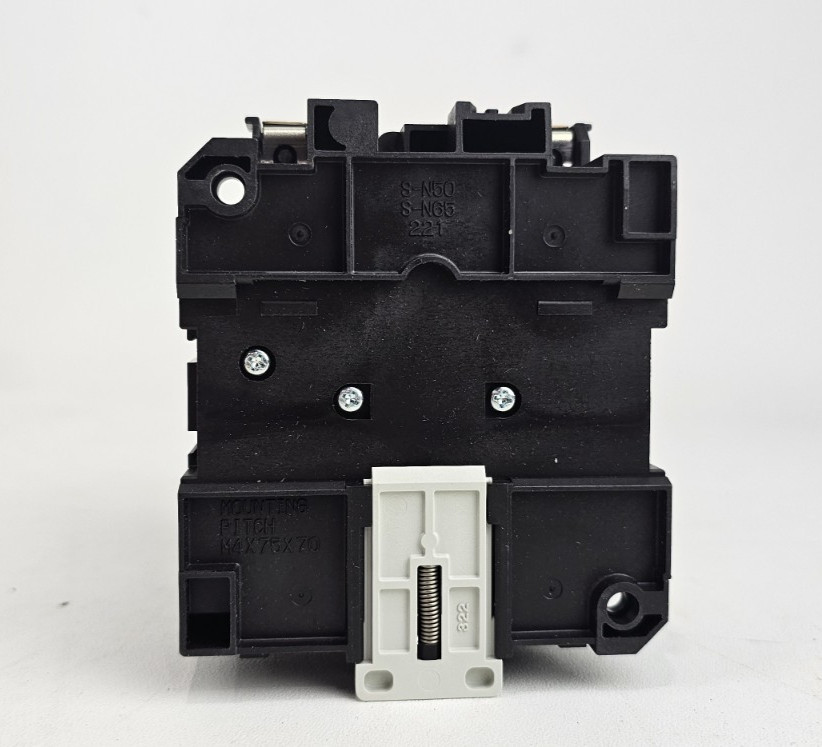 MITSUBISHI MAGNETIC CONTACTOR 186331