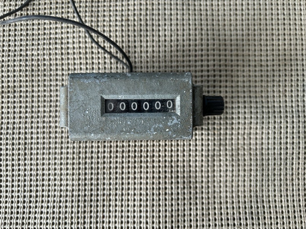 Vintage general controls counting decimal device