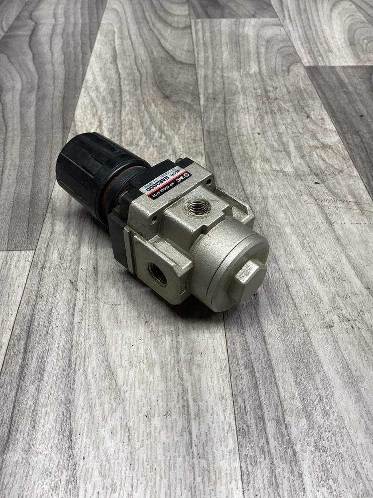 SMC NAR3000 Regulator #4009F154SI
