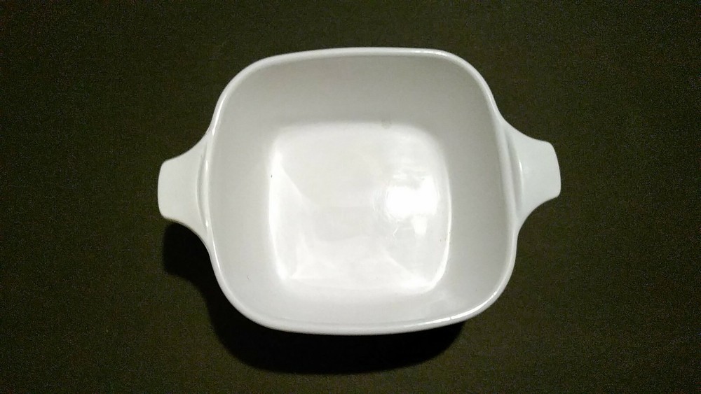 CORNING WARE BLUE CORN FLOWER P-43-B CASSEROLE 22 OZ