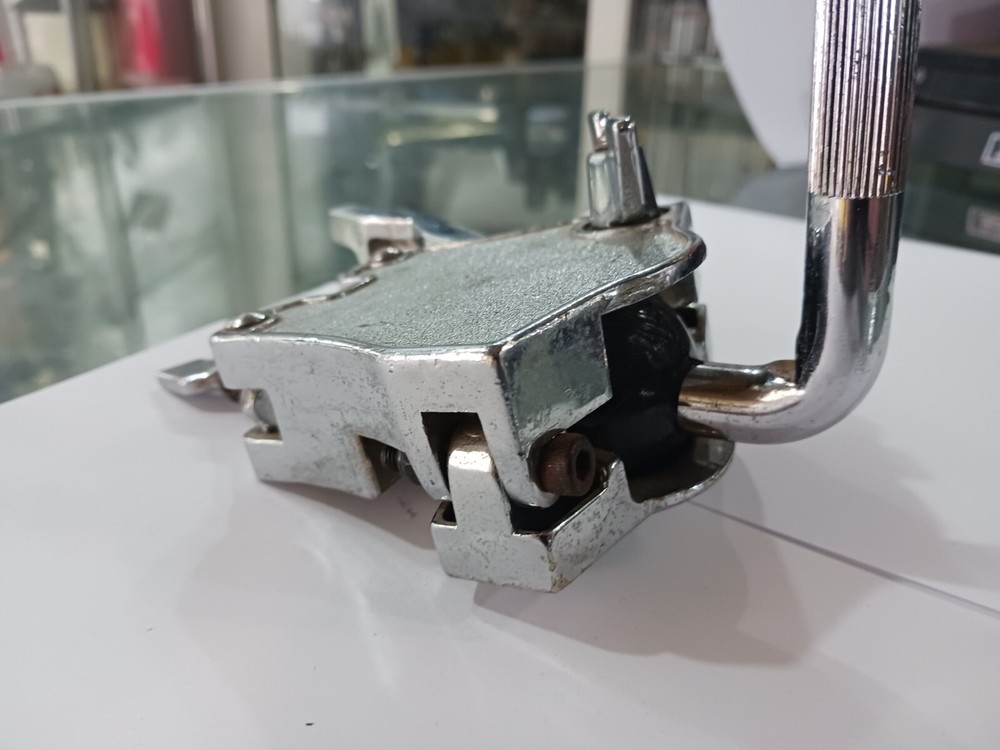 VINTAGE DW Single Tom Clamp Mount !