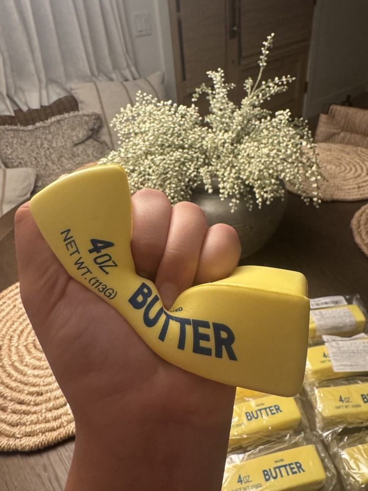 Butter Squishy `4 0z