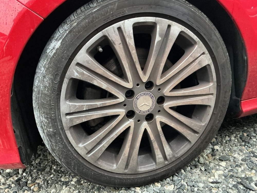 CLA250 2017 Glove Box 4934947