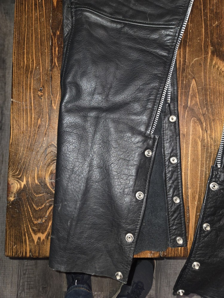 Stonehead Chaps Size Small