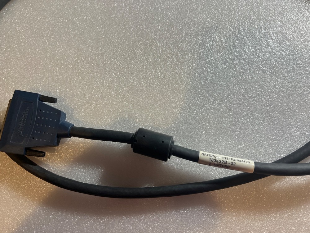 National Instruments- CABLE 183432A-02, 2 Meters