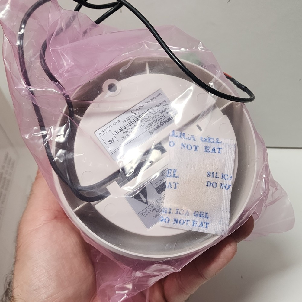 Honeywell HD3VC4SHR Dome Camera