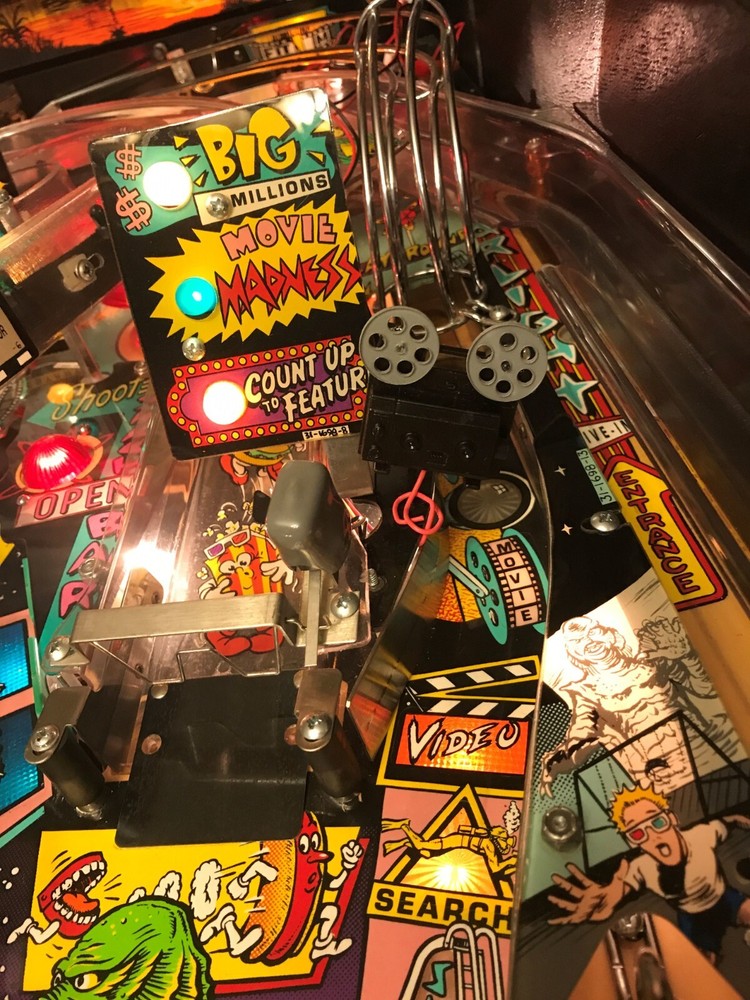 Creature From The Black Lagoon CFTBL Pinball Machine PROJECTOR LED Mod Stern