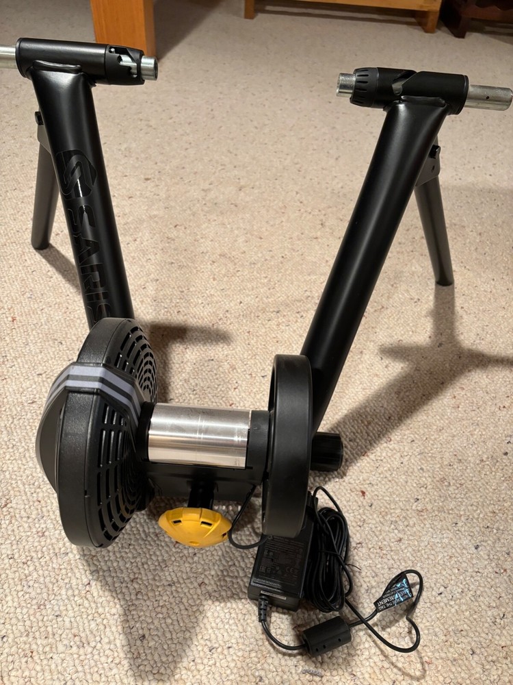 SARIS M2 smart trainer cycling