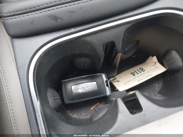 Used Glove Box fits: 2019 Jaguar E-pace Grade A