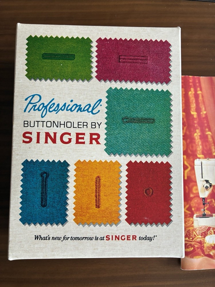 Singer Stylist 533 With Cabinet