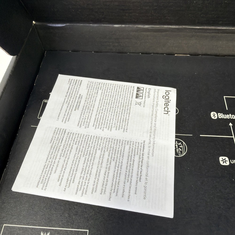 Logitech MK850 Performance Wireless Keyboard and Mouse Set [New] See Photo