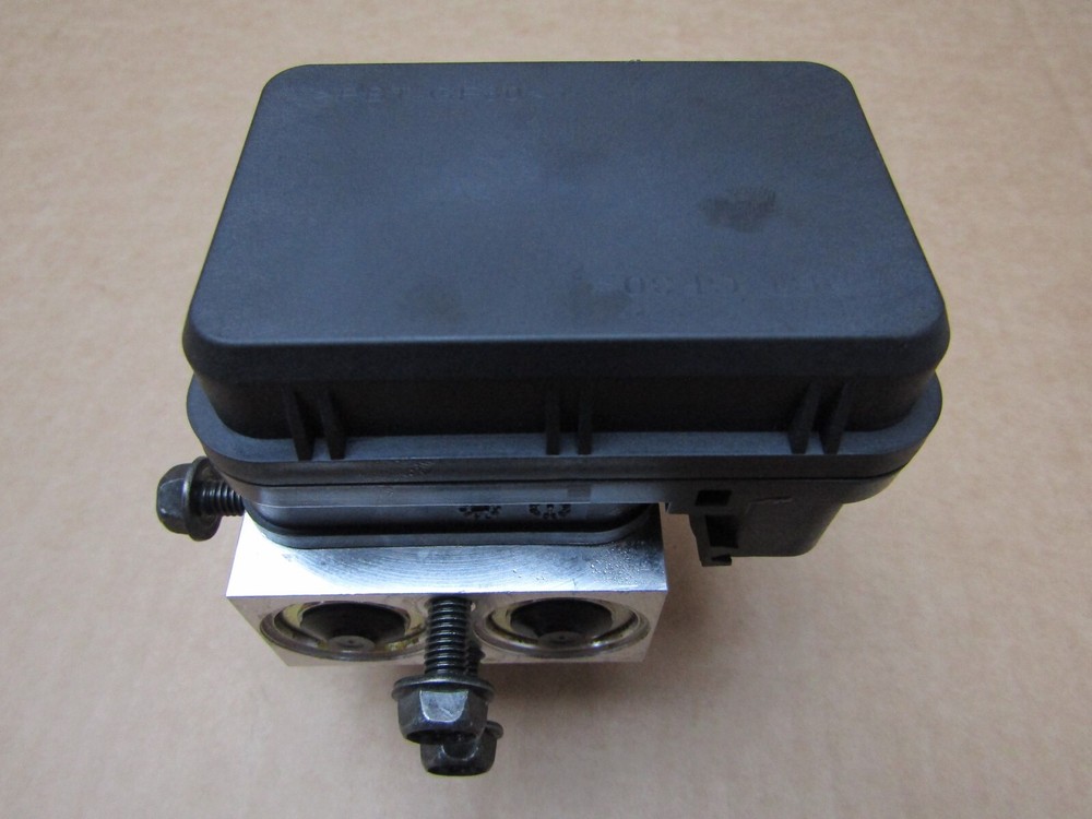 Yamaha MT-07 ABS 2019 2,715 miles ABS pump control module (6888)