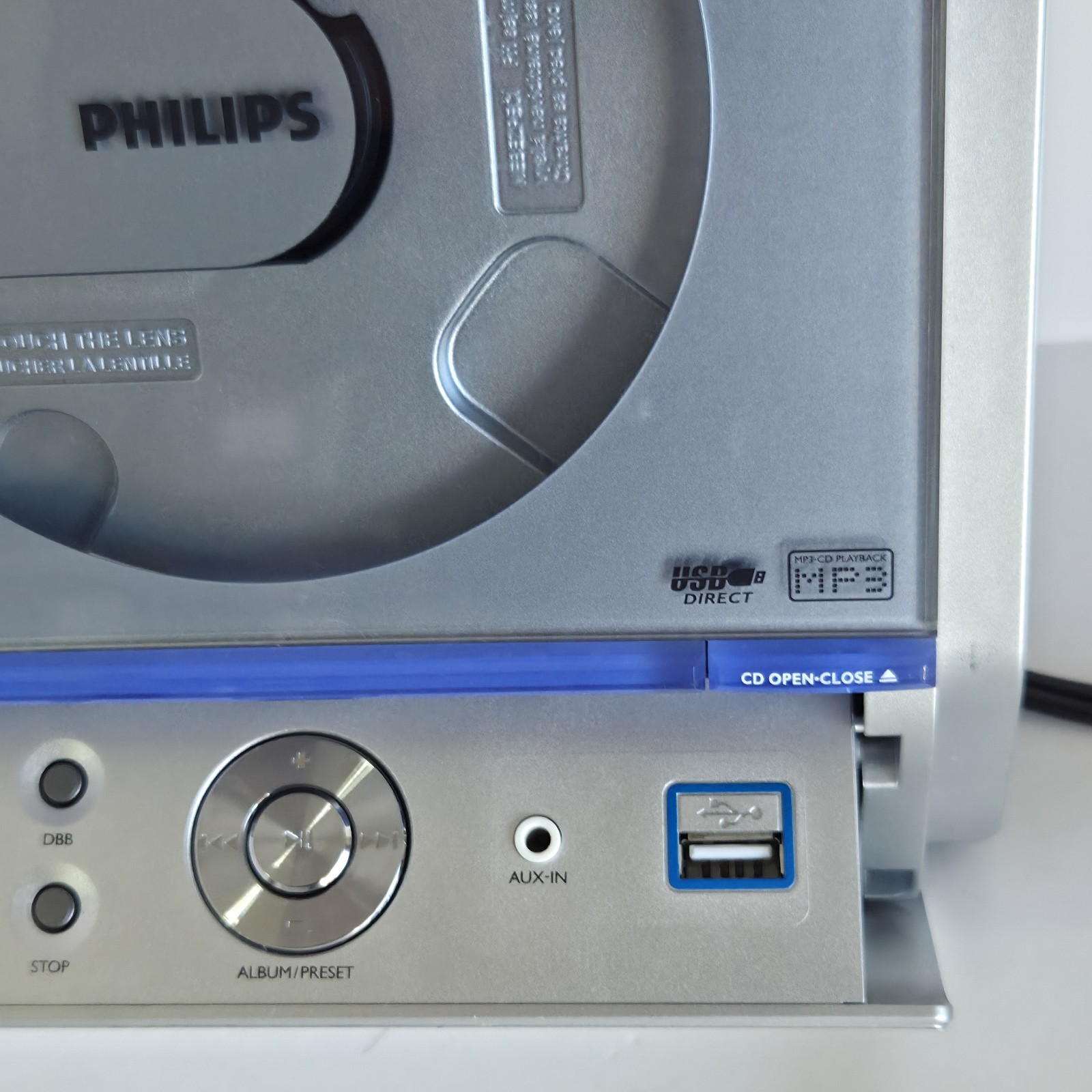 Philips Micro System MCM276R/37 Compact Disc AM/FM CD Player Stereo NO SPEAKERS