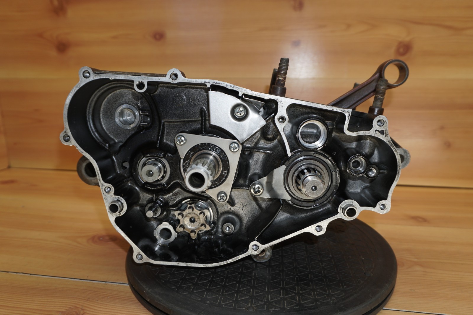 1985 1986 Yamaha YTZ250 YTZ 250 Tri Z YZ250 Crankcase Crank Right Case Motor