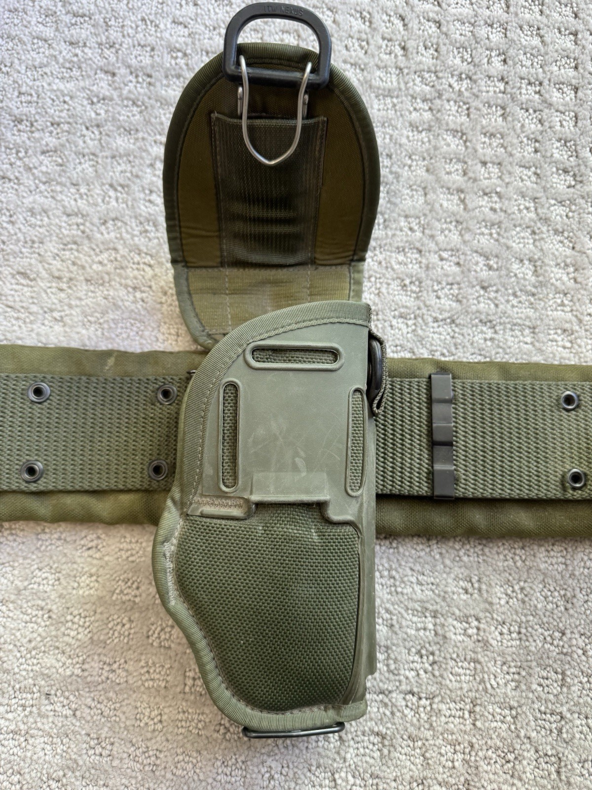 Military Tactical Blackhawk Padded Belt With Bianchi UM84 Holster