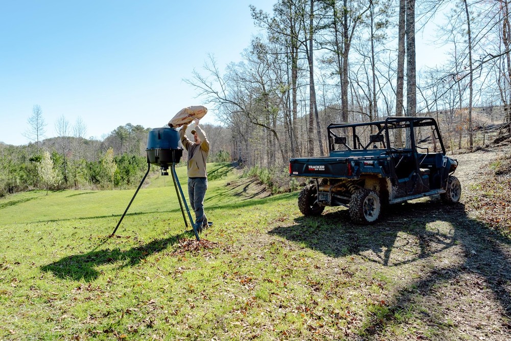 Deer Feeder Standard - 200 lb. Programmable Game Feeder - Remote-Controlled W...