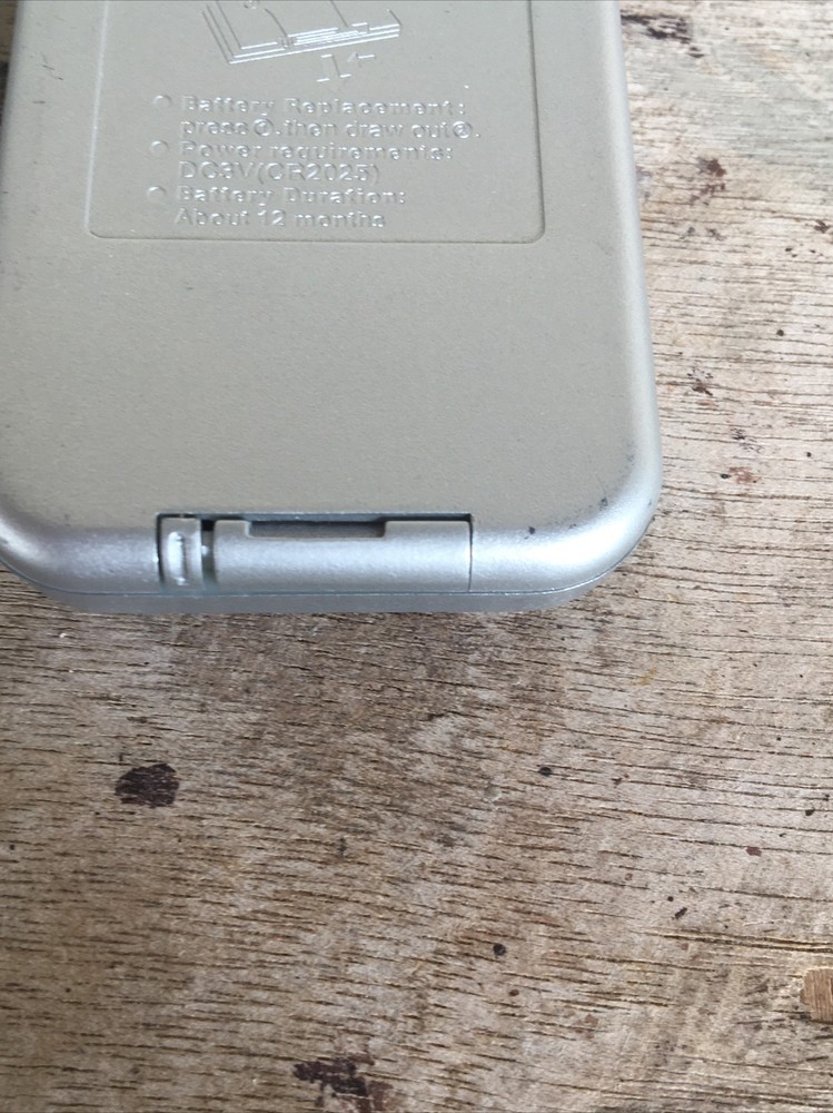 Replacement Remote Gray Small- DC3V (CR2025) Used