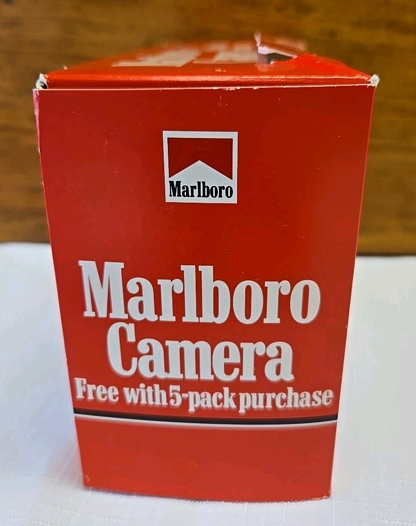 Vintage Marlboro Disposable Camera - With Box no cigarettes 35 mm 27 Exposures