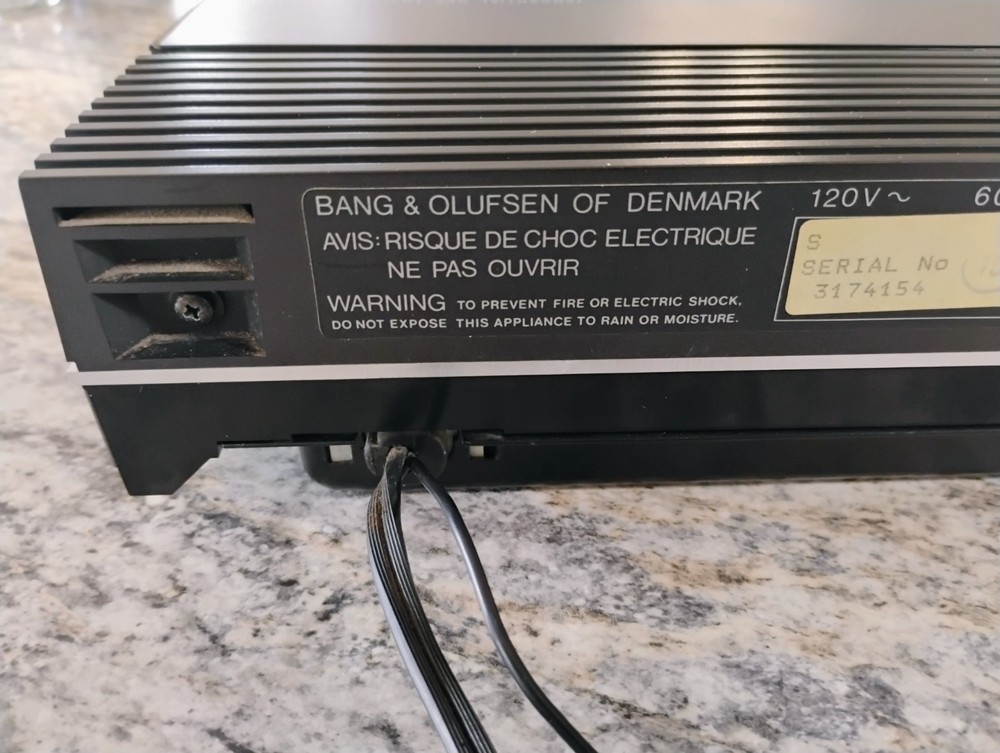 Bang & Olufsen Beogram TX 2 Turntable- works mostly, please read