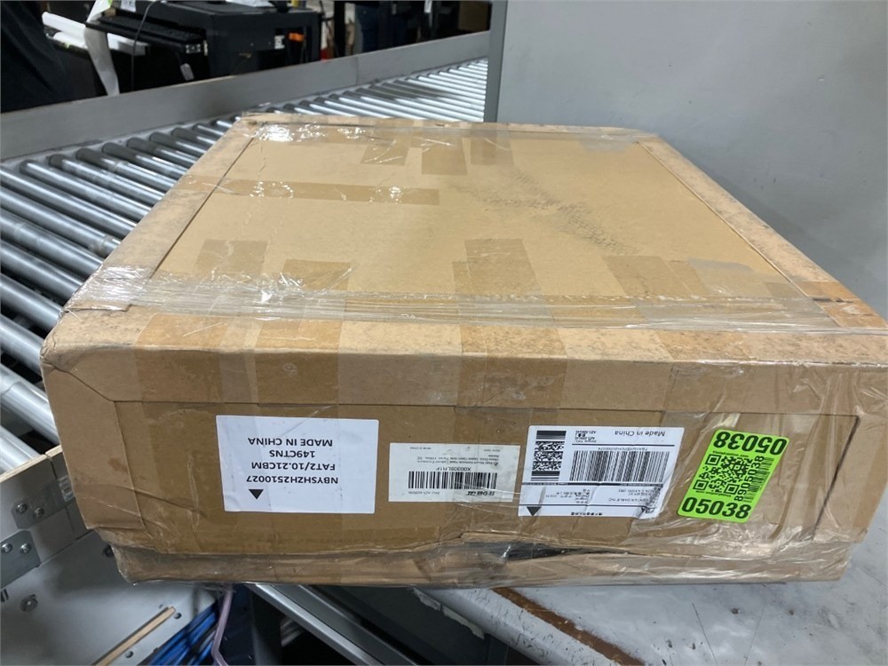 9U Wall Mount Server Cabinet 19" Network Rack Locking Door