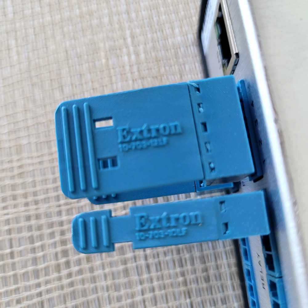 EXTRON IPCP 505 AV System 8-Port IP LINK Control Processor w/Power Cable Phoenix