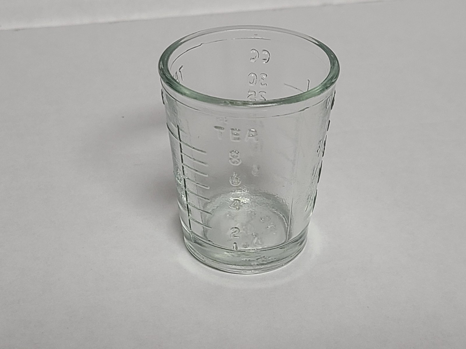 Armstrong Cork Co. Vintage Glass Medicine Measuring Cup OZ CC TSP TBSP 1965 USA