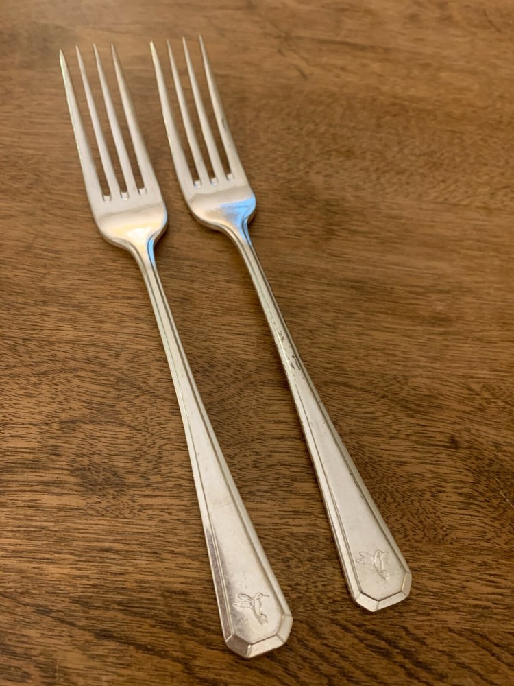 2 Dinner Fork G1U2 Giroux Silverplate Bird Hummingbird on Handle