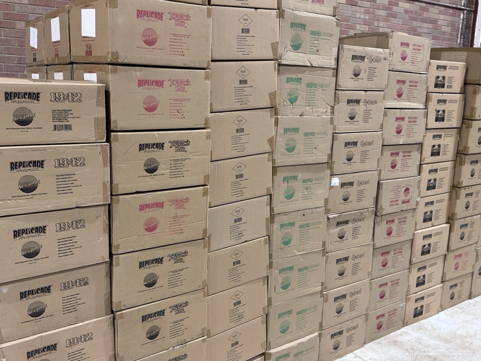 NEW WAVE TOYS DRAGON'S LAIR X REPLICADE- BRAND NEW In Box. Rare First Edition