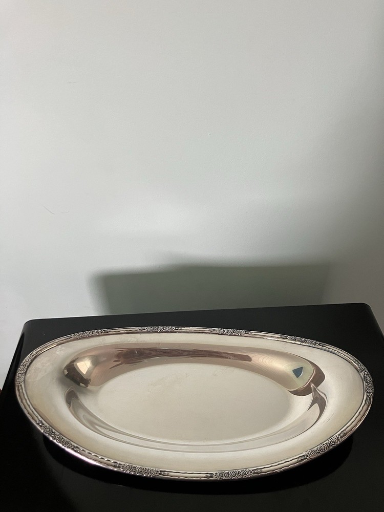 Camille International Silver Co  6019-7 Oval platter  Silver plated