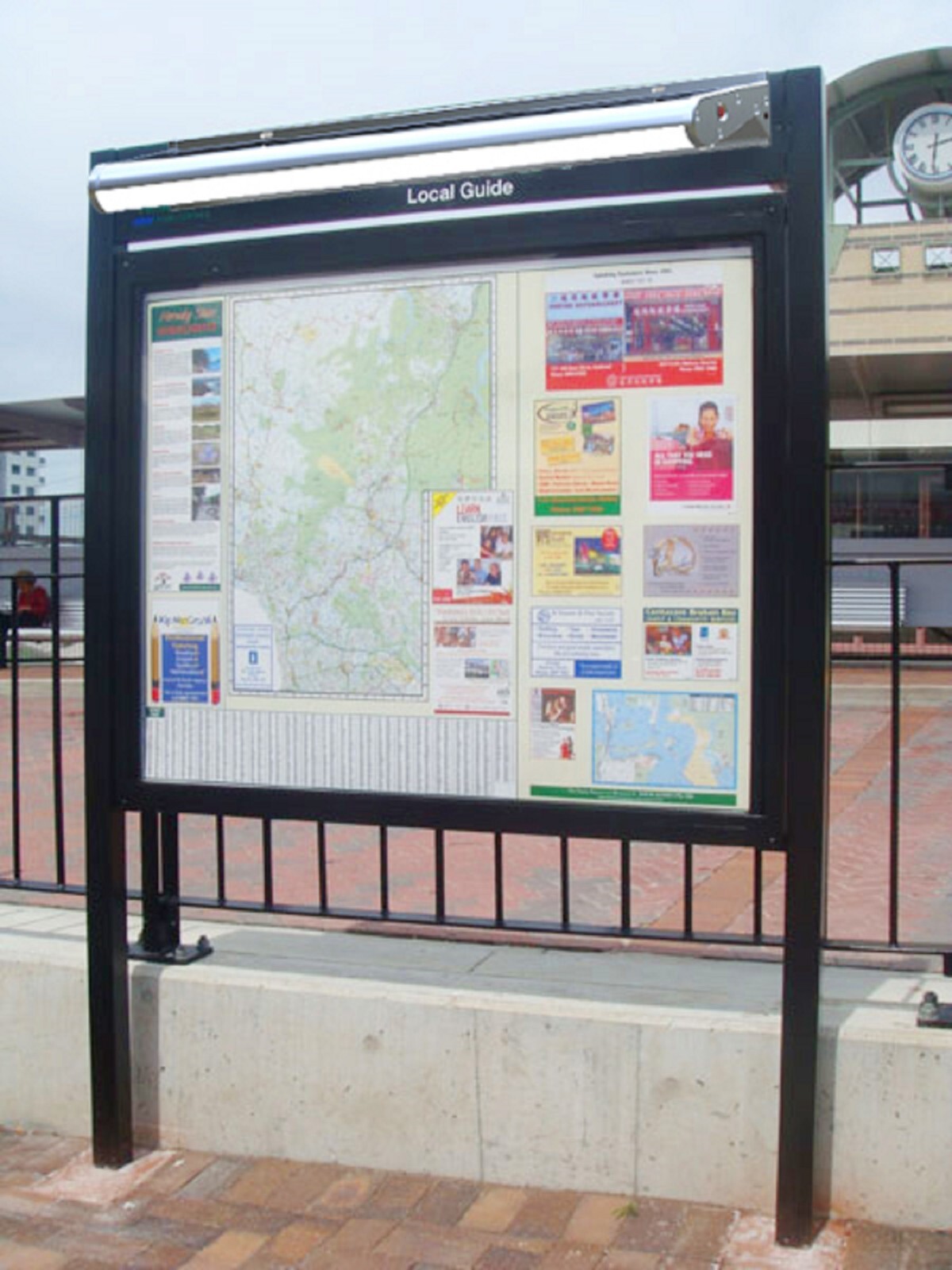 EE820W4F Solar Aluminum All-Night-On Wall Flood Billboard Sign Ad LED Light