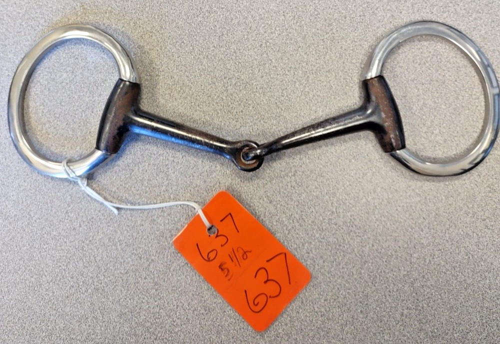 5 1/2" Eggbutt Snaffle Bit (box 637)