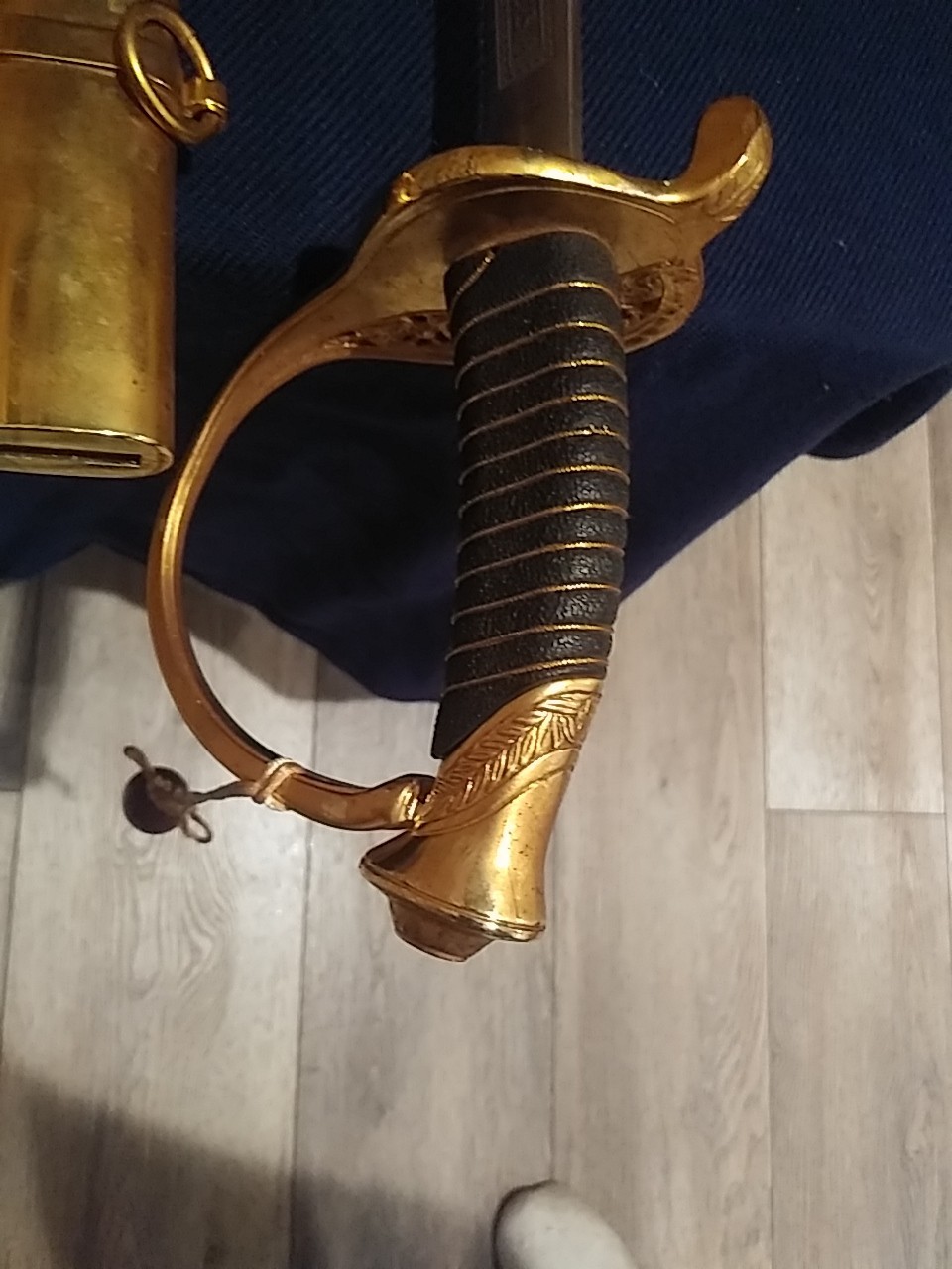 Civil War CSA Confederate Cavalry Officer's Sword Saber Etched Blade Replica