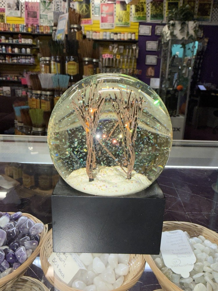 Tree Water Globe