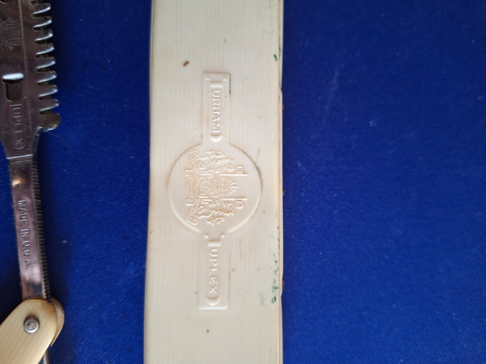 VINTAGE DURHAM DUPLEX RAZOR IN ORIGINAL PLASTIC CASE