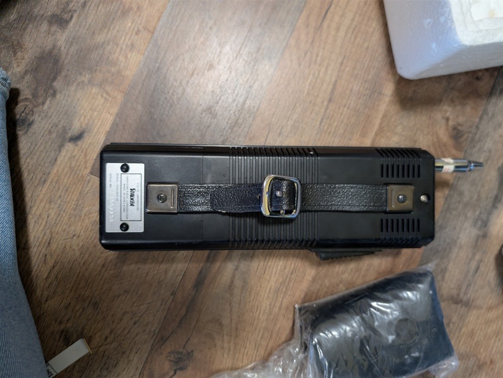 Rare Stalker 52 2-way Hand Held CB Transceiver