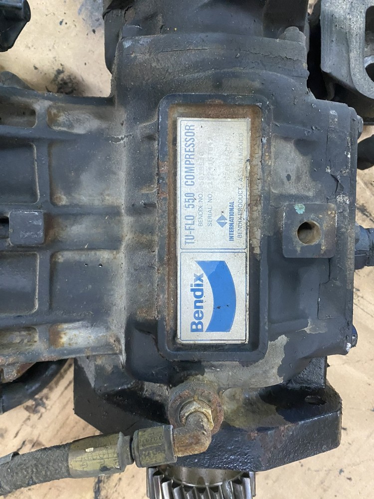 2016 Navistar Maxxforce N9 Air Compressor ML1N12-13(b)