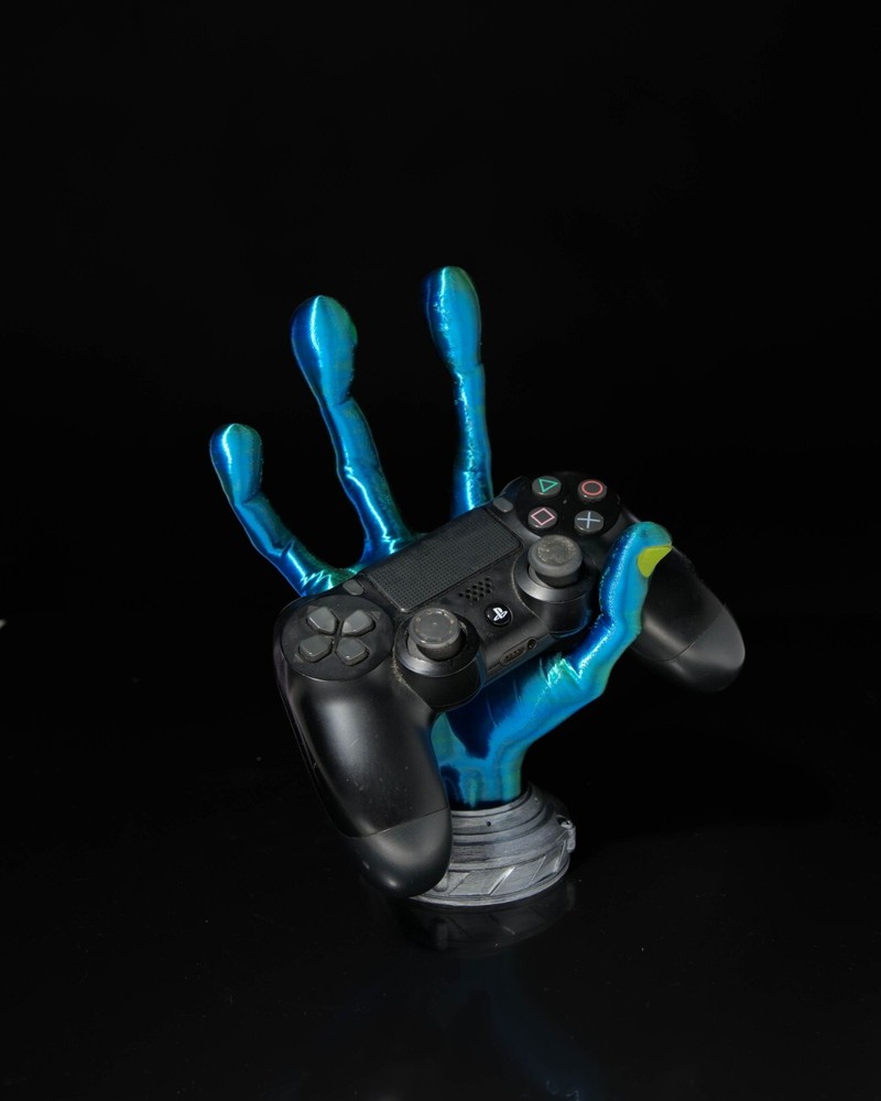 4-Finger Alien Hand | Controller Holder