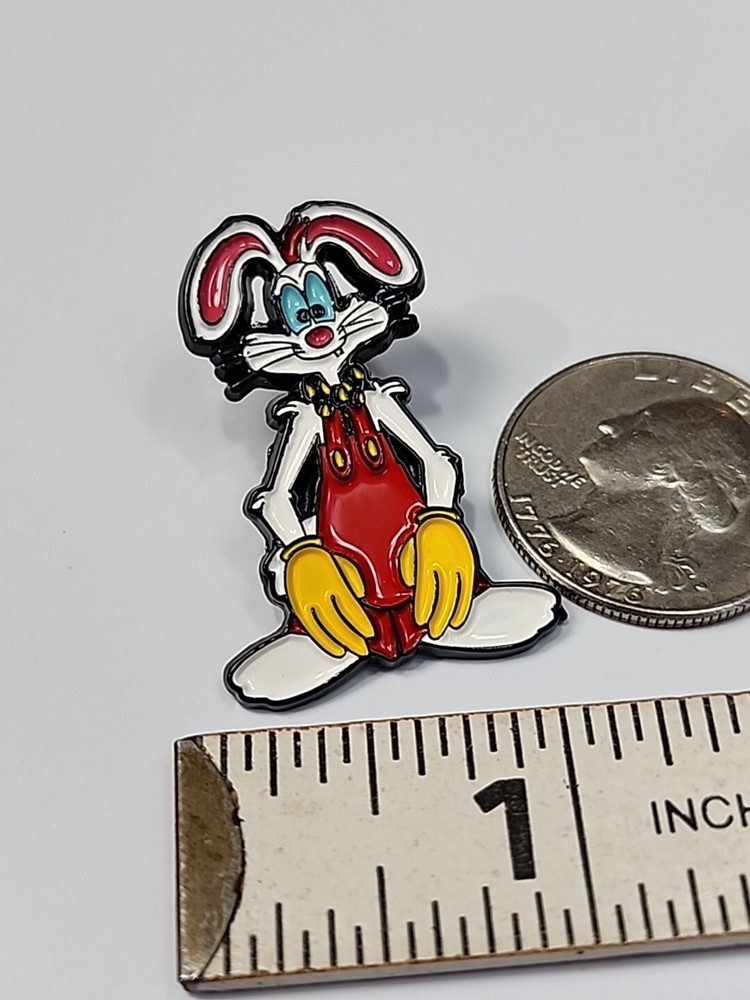Roger Rabbit Lapel Pin Cartoon Character **