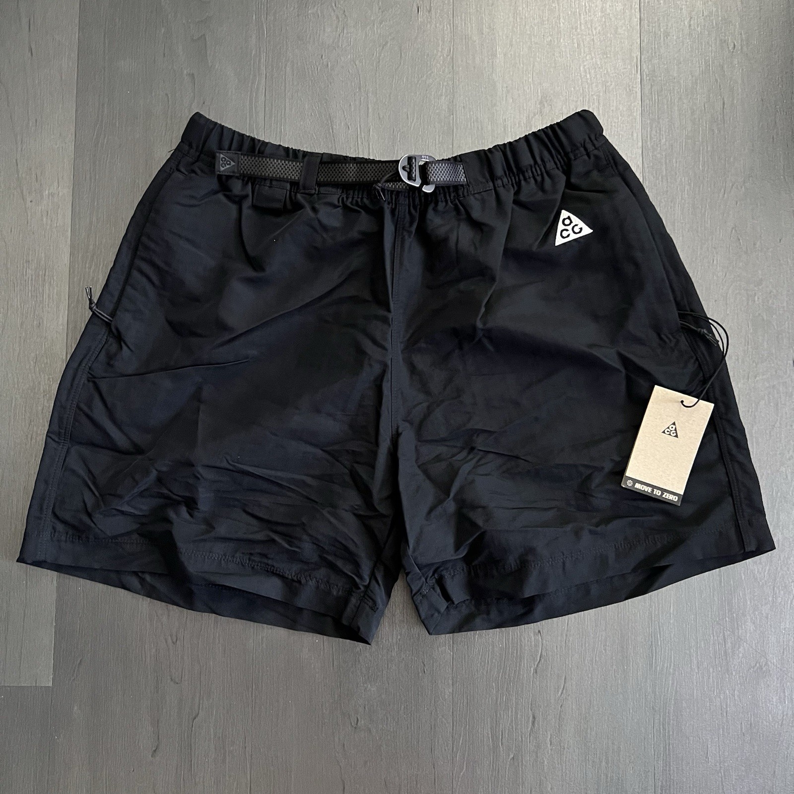 NEW Nike ACG Woven Trail Shorts Men’s Size Outdoor Hiking Black White CZ6704-014