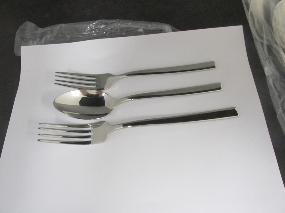 PATTERN COLE STAINLESS FLATWARE 3 SOUP SPOONS 3 DINNER 3 SALAD FORKS REED BARTON