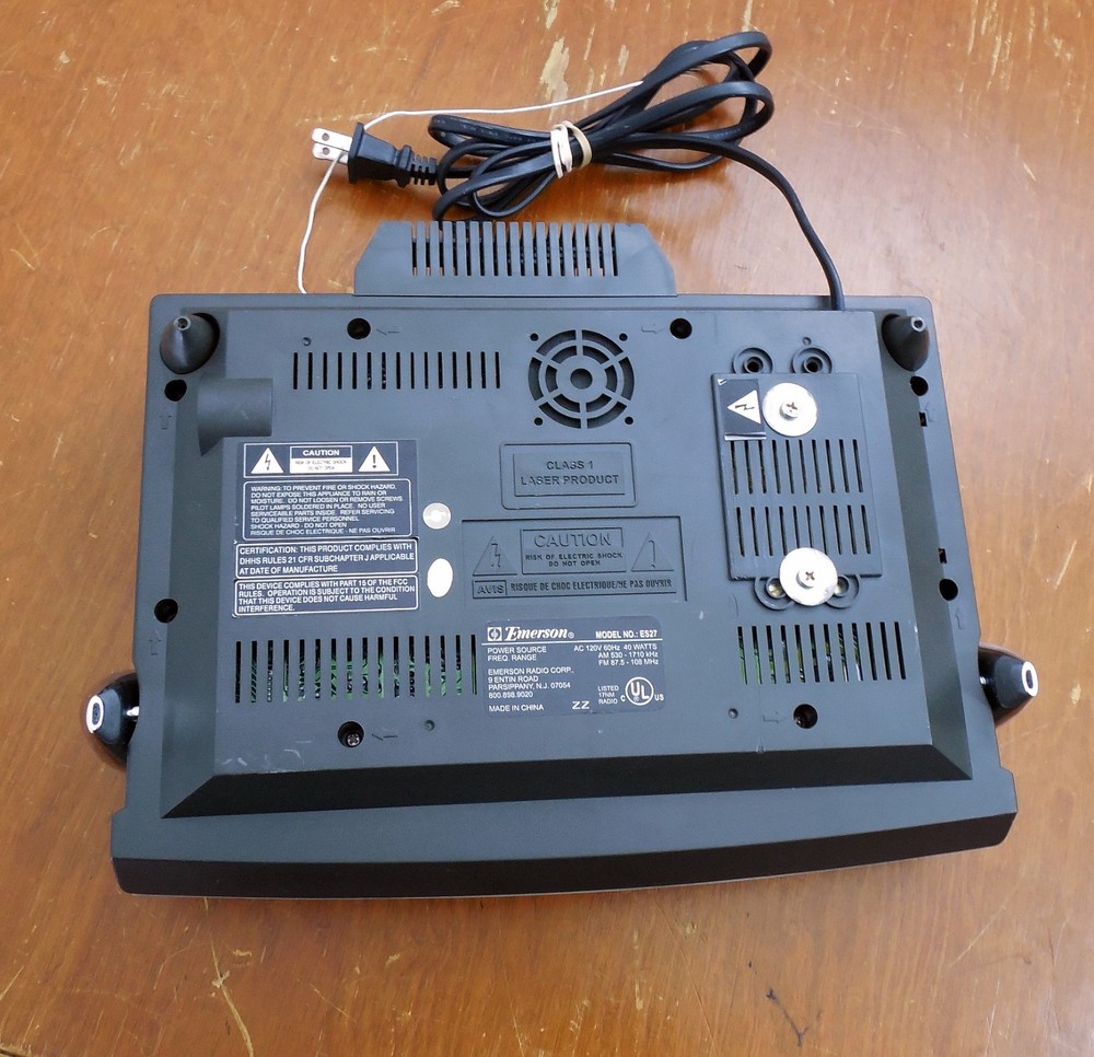 Emerson ES27 Compact Disc Stereo CD Player Tested Door Opens Manually