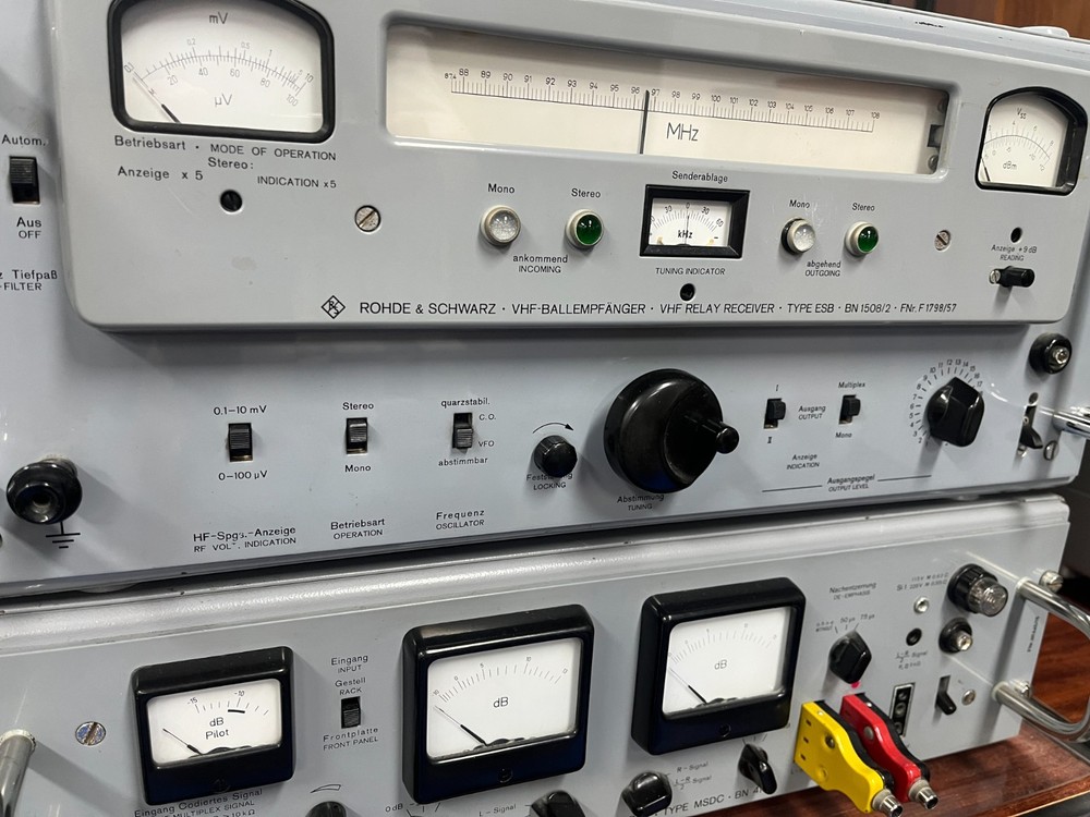 Rohde & Schwarz BN 1508/2 with MSDC Stereo Decoder