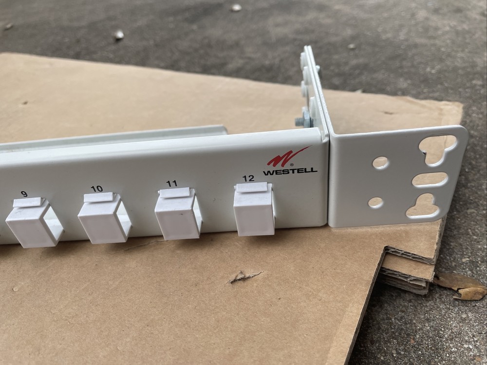 Westell VirtualEdge connectivity panel A90-VE1200