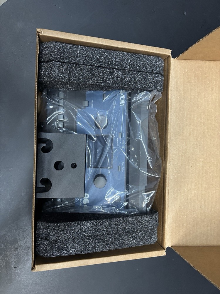 Aviom A640 Personal Mixer