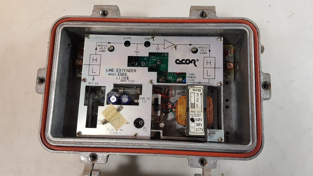 E509-A12B1 C-COR Amplifier