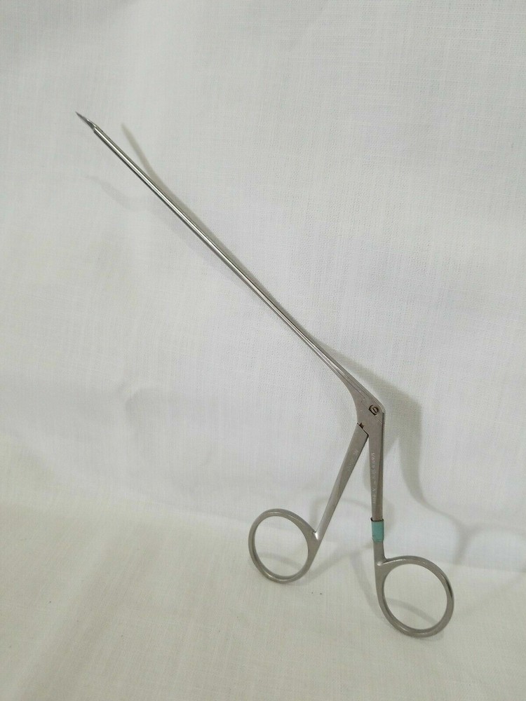V. Mueller NL3800 Kurze Dissecting Scissors MJ3