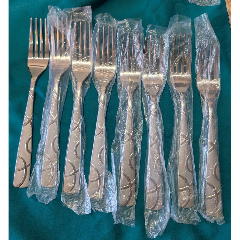 Set for 8 decorative 40PCS Silverware flatware dinnerware set