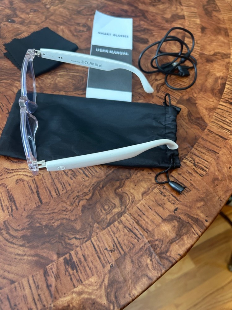 Bluetooth, smart glasses with UV protection